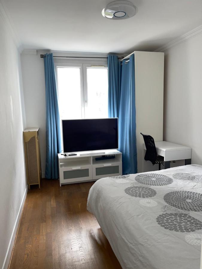 Petit Nid Douillet Chez L'Habitant Apartment Bois-Colombes Екстериор снимка