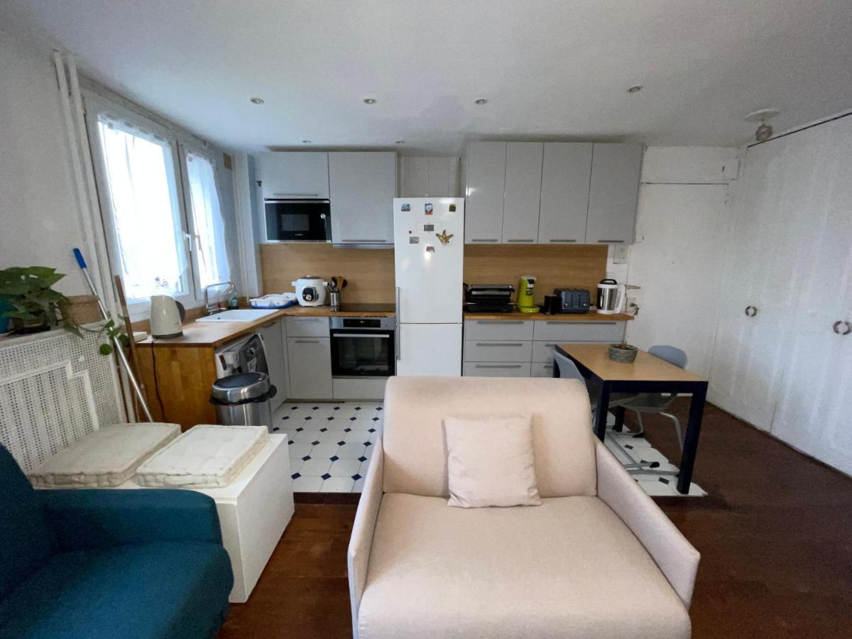 Petit Nid Douillet Chez L'Habitant Apartment Bois-Colombes Екстериор снимка