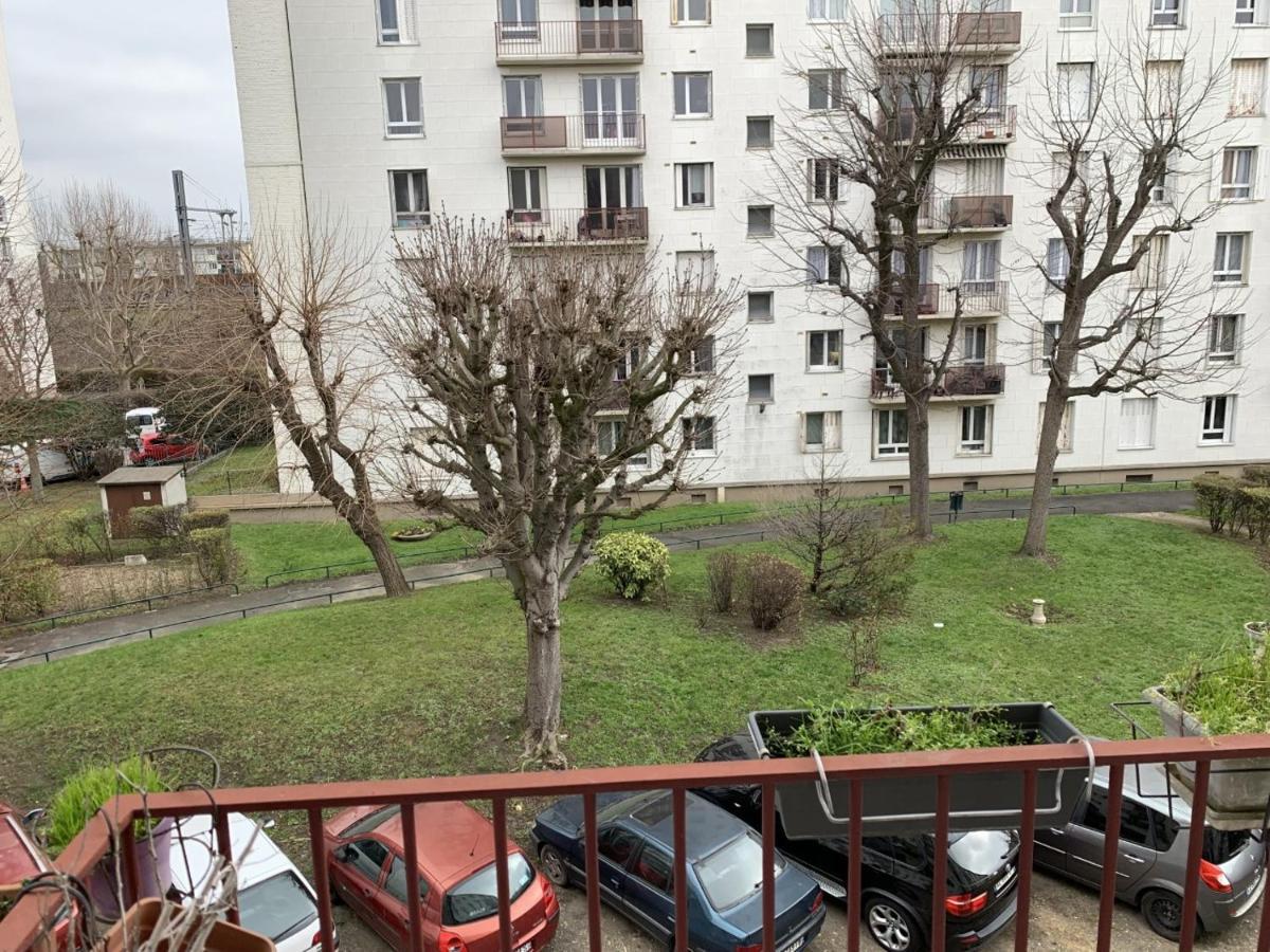 Petit Nid Douillet Chez L'Habitant Apartment Bois-Colombes Екстериор снимка